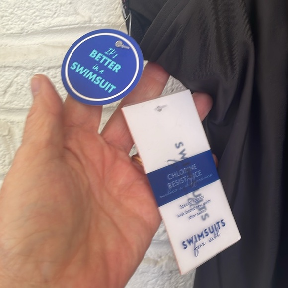 NWT Aquabelle Black/Pink Swimsuits For All Chlorine Resistant Tankini Top - Picture 4 of 5